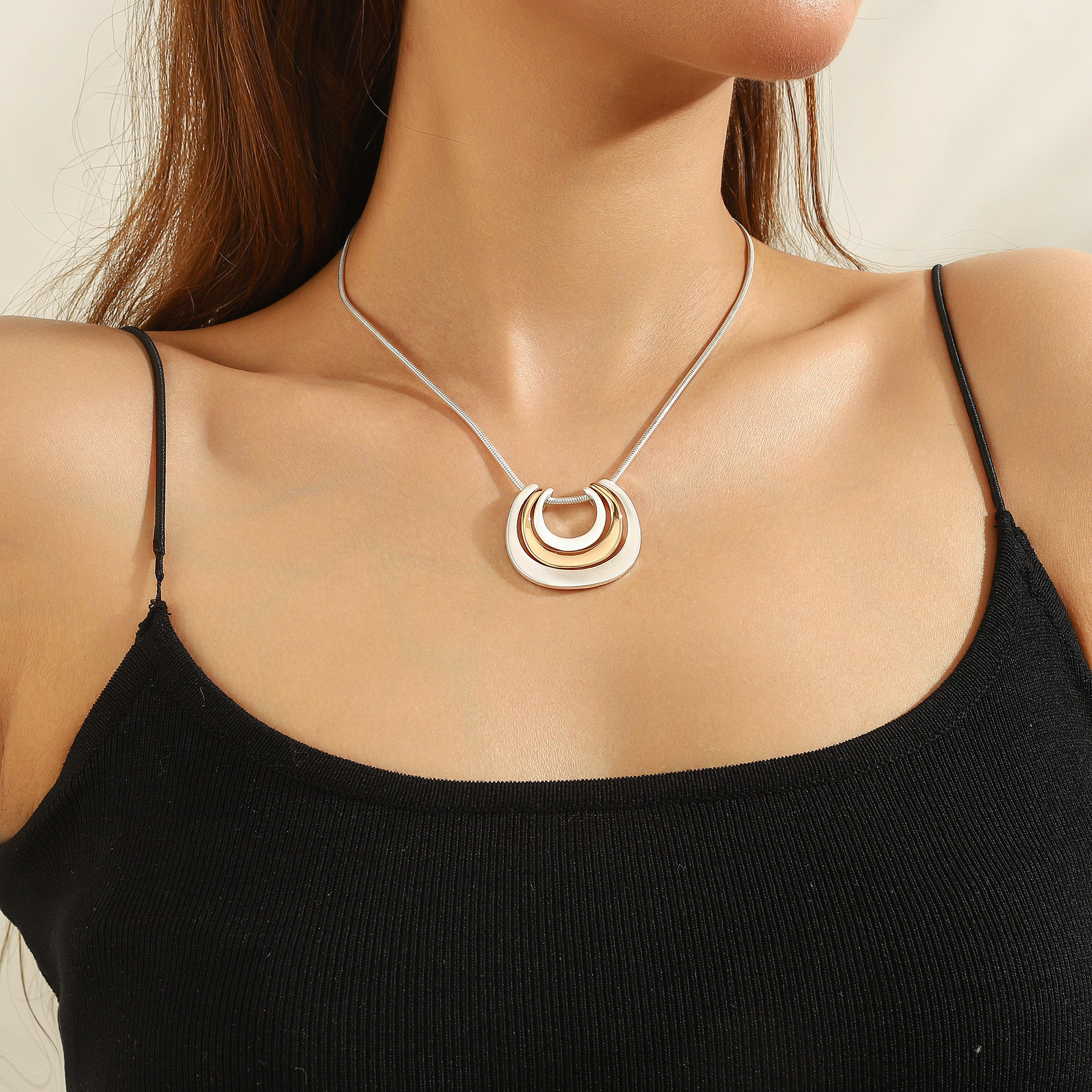 New European And American-style Fashionable Exaggerated Light-luxury Necklace