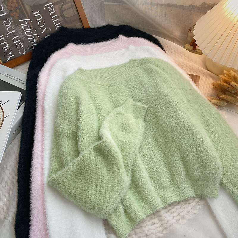Women's Round Neck Long-sleeved Green Sweater