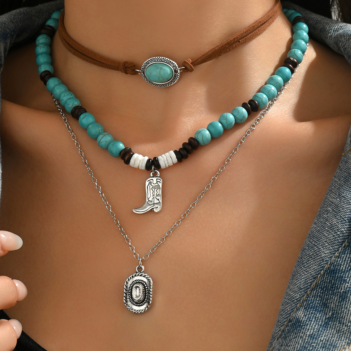 Western Cowboy-Style Turquoise Necklace Set