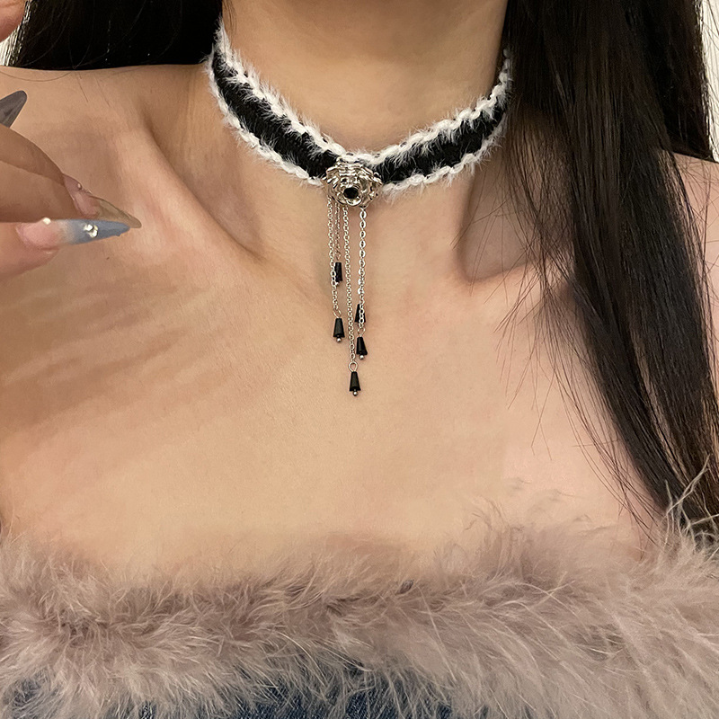 Choker Tweed Rose