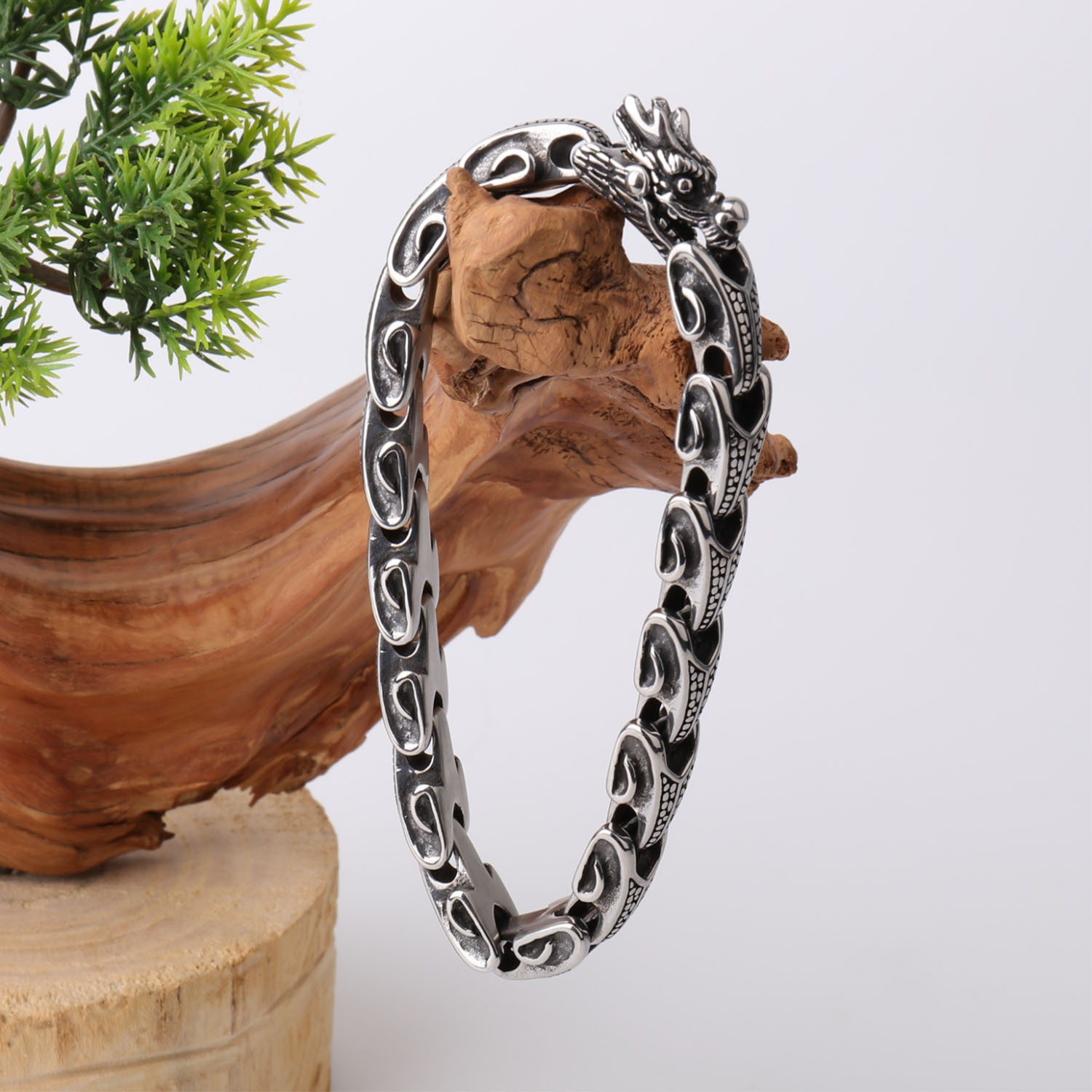 Personalized Men's Stainless Steel Dragon Bracelet