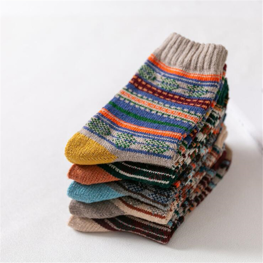 Title 13, Mens Stripe Thickened Mid-tube Wool Socks. War...