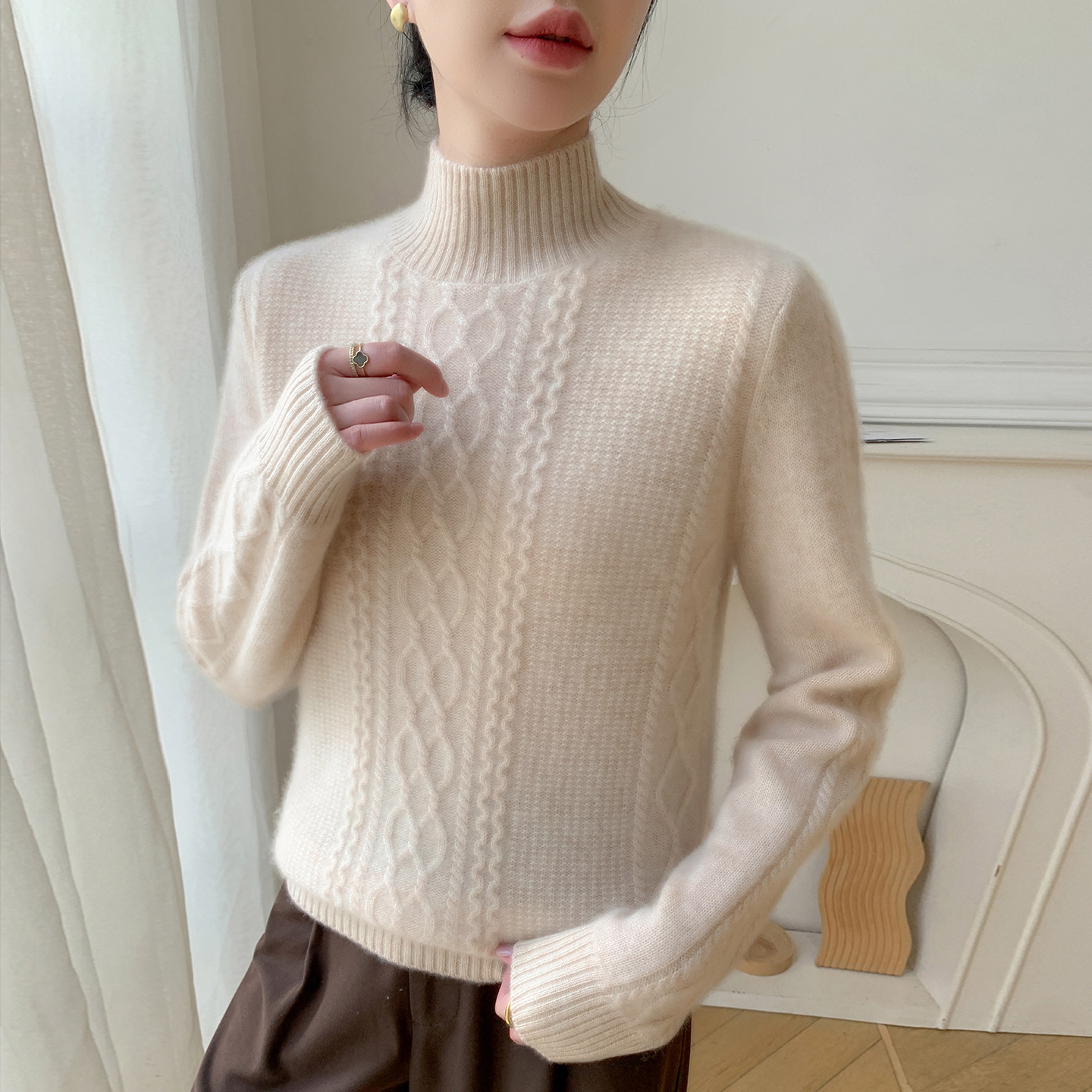 https://cf.cjdropshipping.com/quick/product/391b37f6-5d63-40c3-9b1c-33557c2434ea.jpg