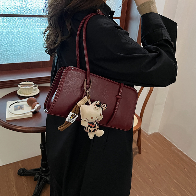 Womens Vintage Pendant-style Fashionable Underarm Bag