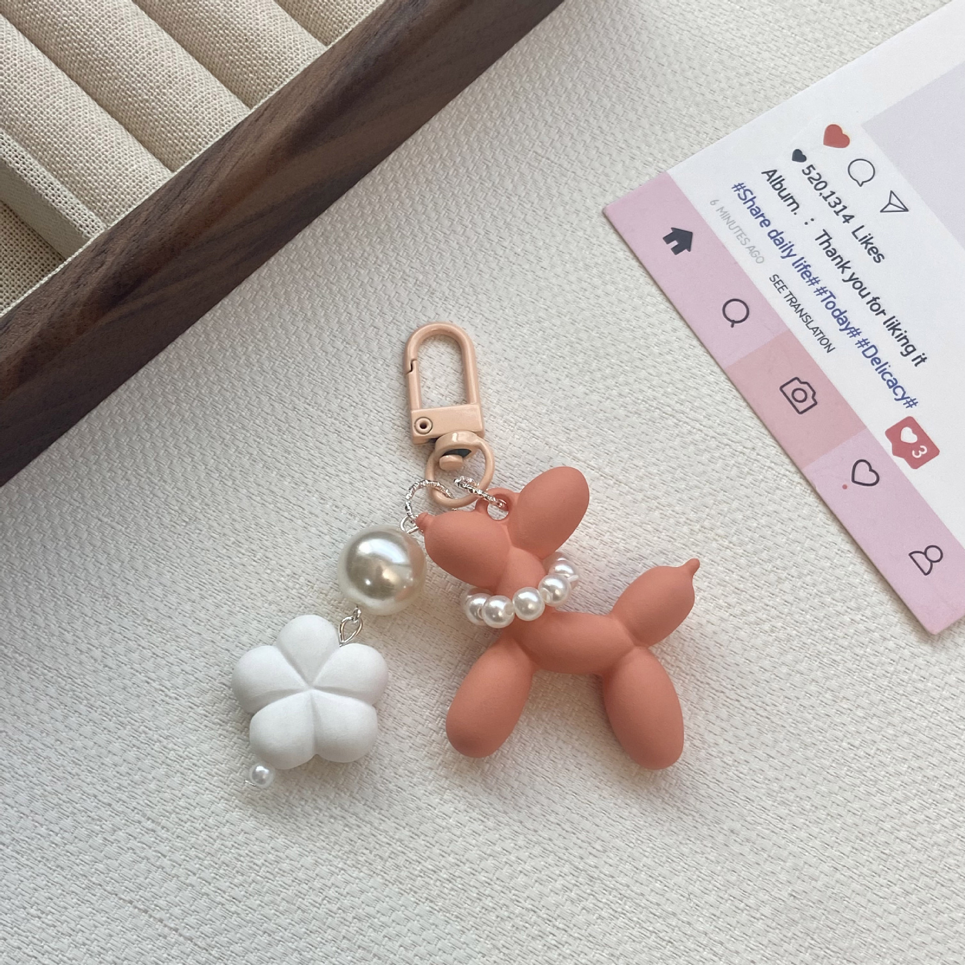 https://cf.cjdropshipping.com/quick/product/398e3704-93fe-4077-b34a-44aaf79770f2.jpg