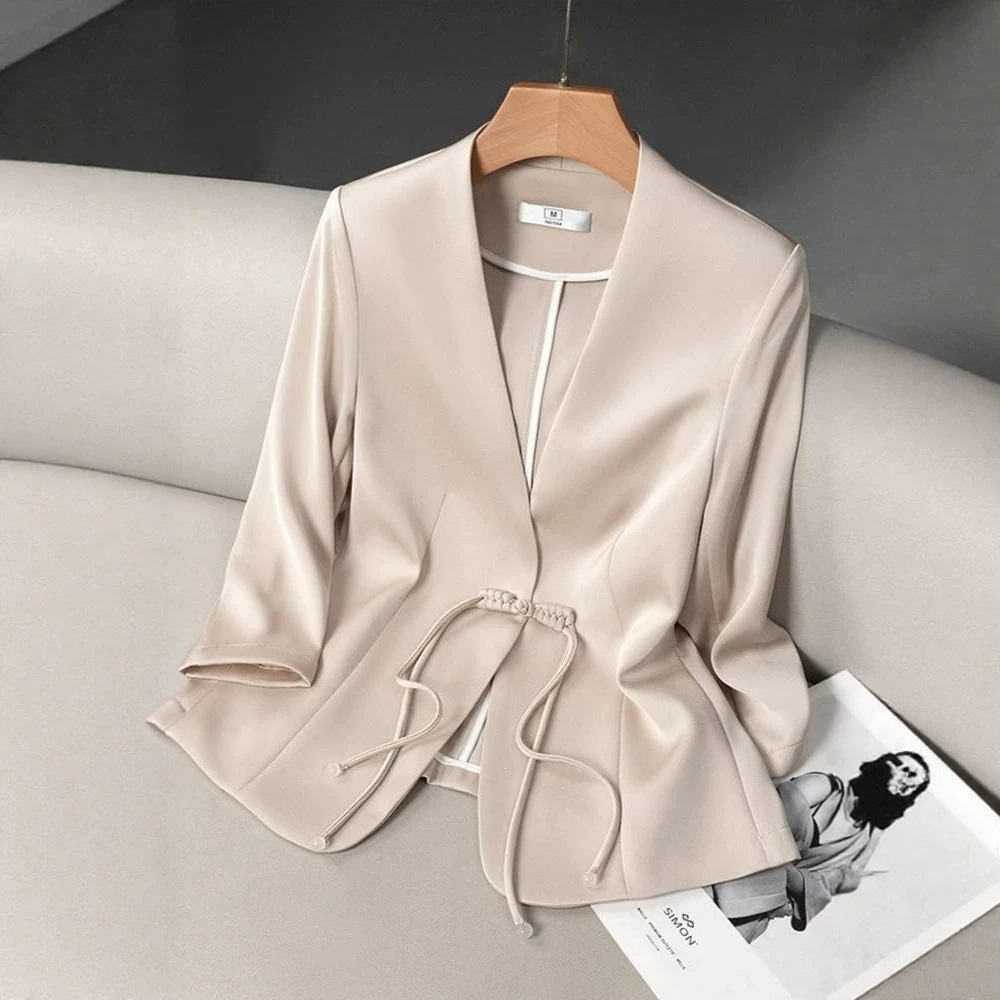 Short Chic Blazer For Women