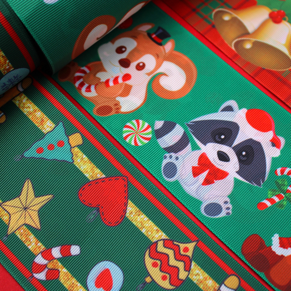 Christmas Ribbon Roll, picture 4 of 5