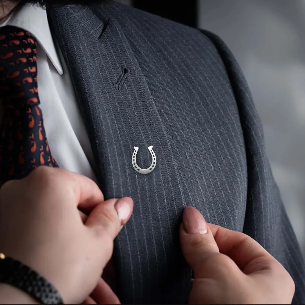 Little Lion Coffee Cup Apple Shape Badge Suit Accessories Creative Men's Brooch - Horseshoe Silver