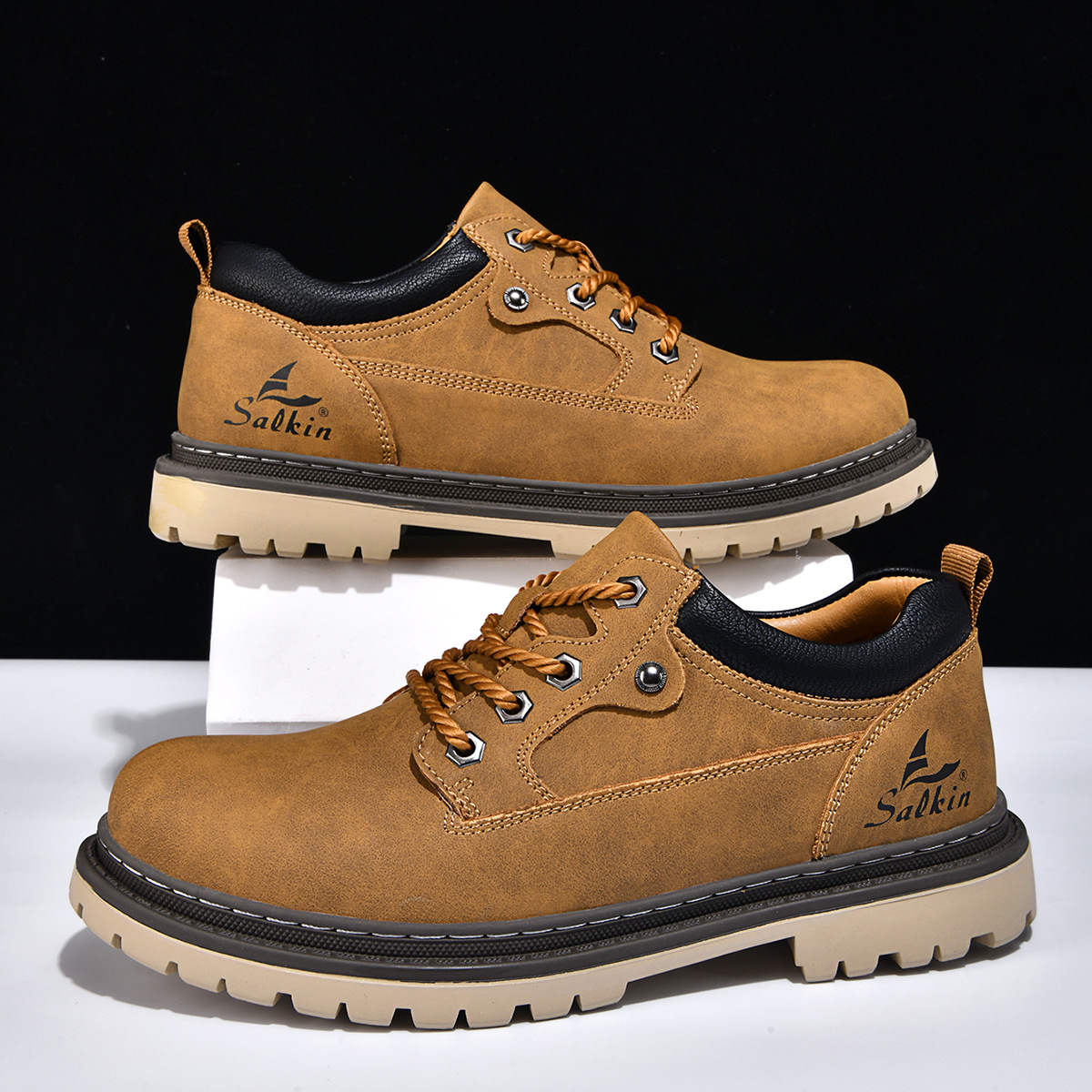 British-style Work Boots For Trendy Men