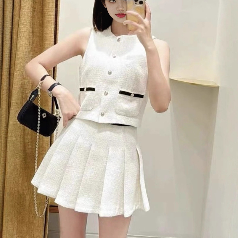 Sleeveless Vest Top And Skirt Set