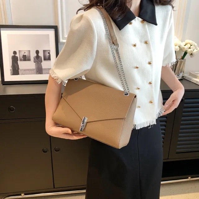 Chain Fashion Shoulder Bag Popular Bag Female Large Capacity Crossbody Brown - Shop at LoveMi