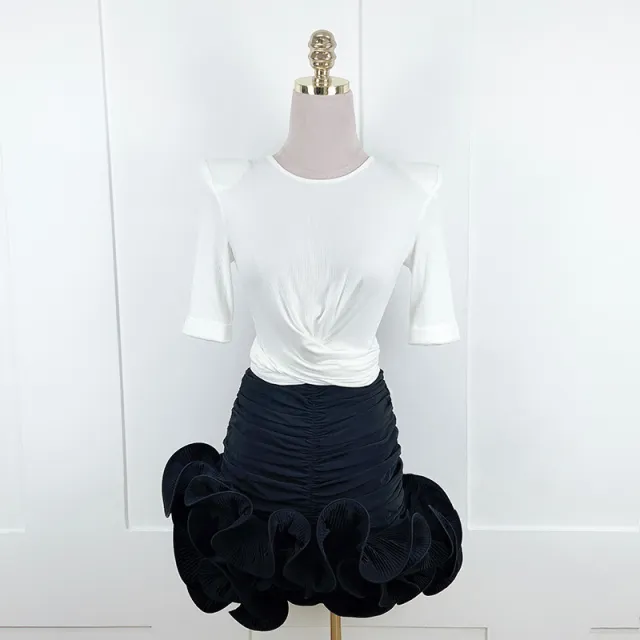 Skirt A Line French Minority Design Heavy Industry Satin Pleated Three dimensional Flower Hip Skirt Black - Shop at LoveMi