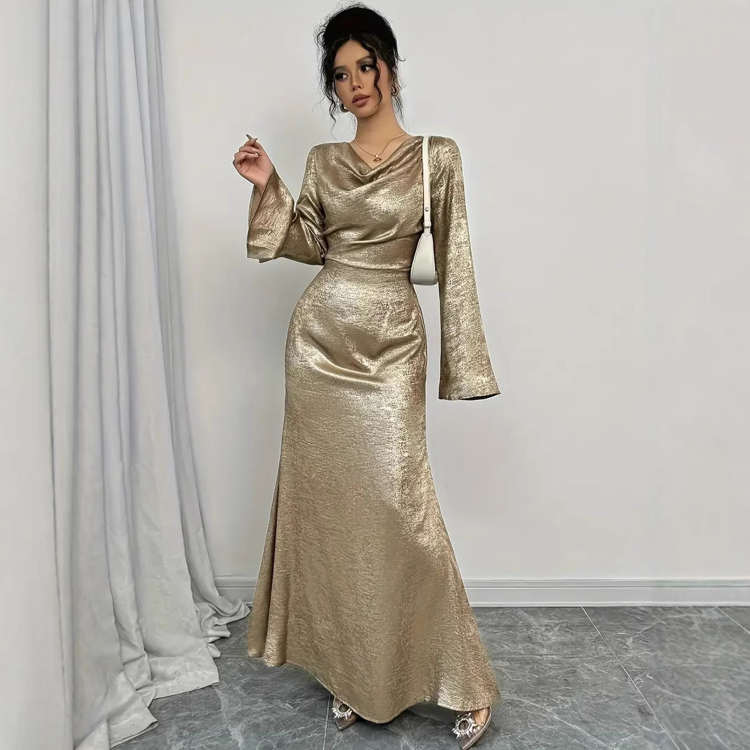 New Sexy Gold-dusted Evening Dress With Long Sleeves