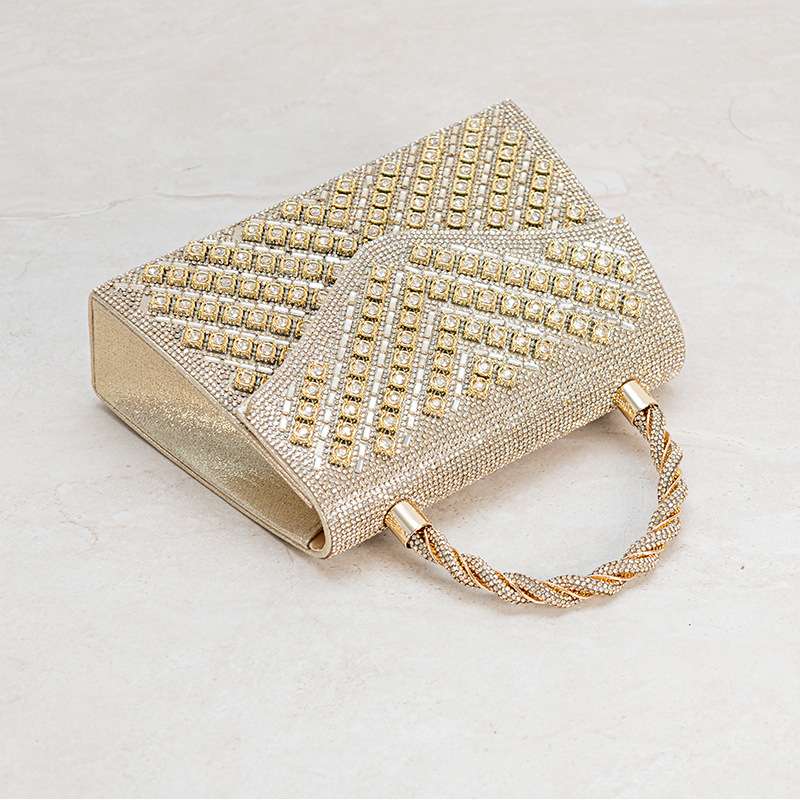Inlaid Diamonds Banquet Bag image 4