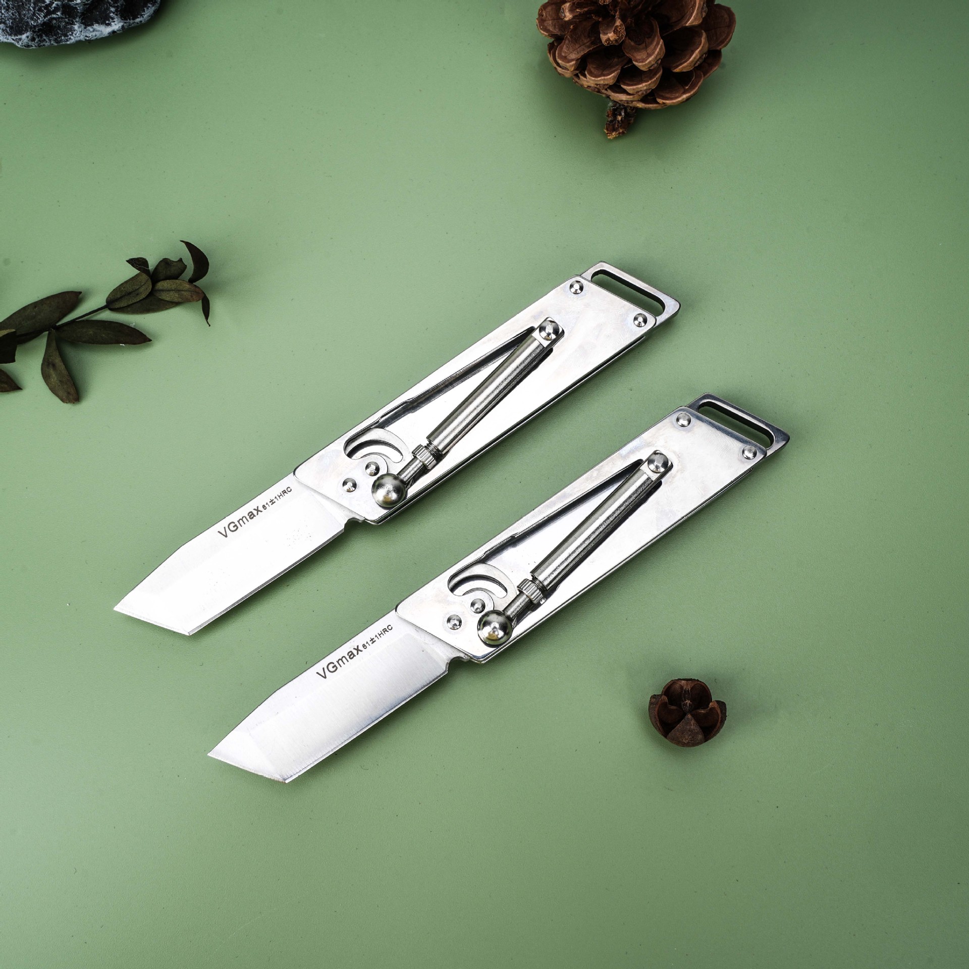 Portable Outdoor Multifunctional Mechanical Folding Knife