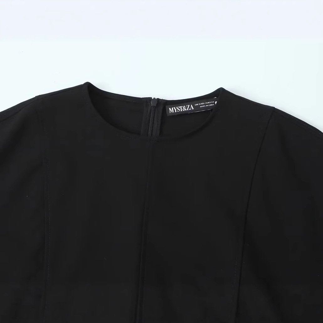 Graceful And Fashionable Loose Bell Sleeve Mini Dress