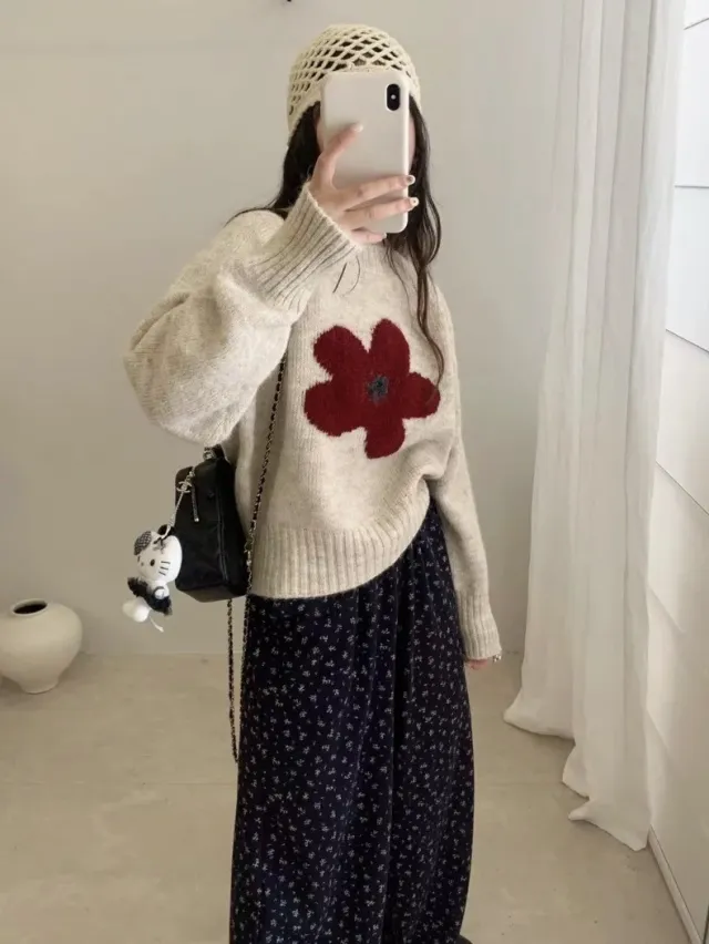 Early Autumn Versatile Casual Floral Round Neck Knitted Long Sleeve Top Beige - Shop at LoveMi