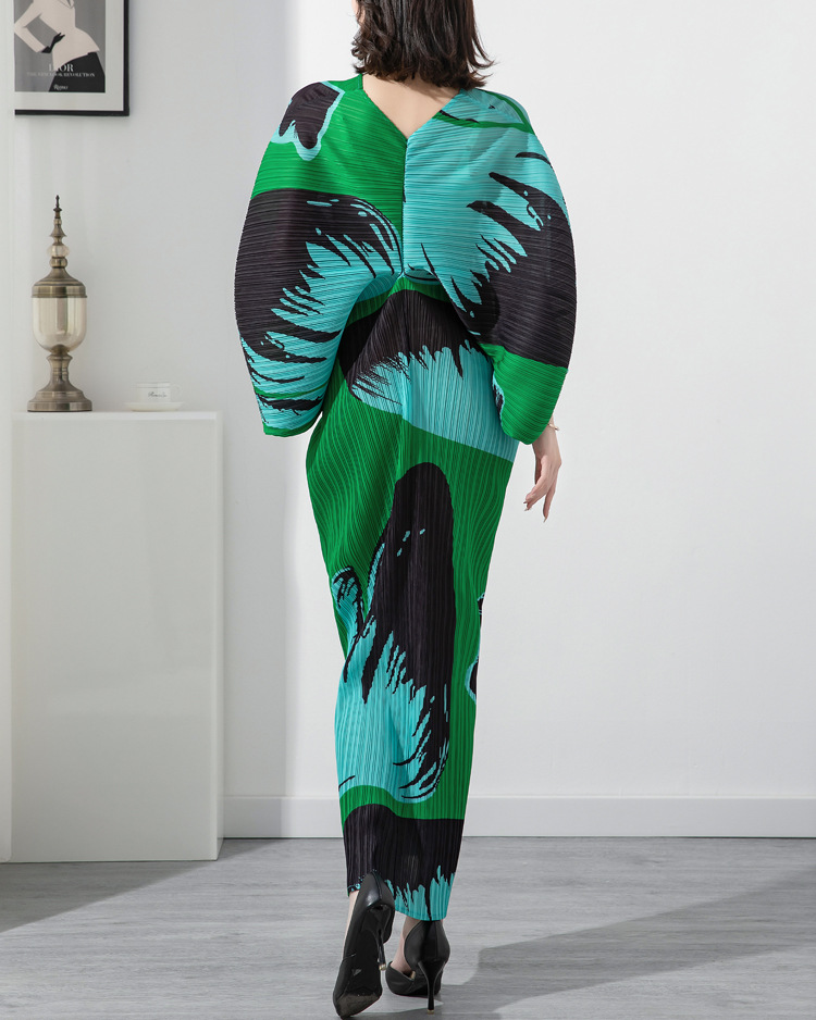 Pleated Print Dress Bat Sleeve Plus Size Long Dress