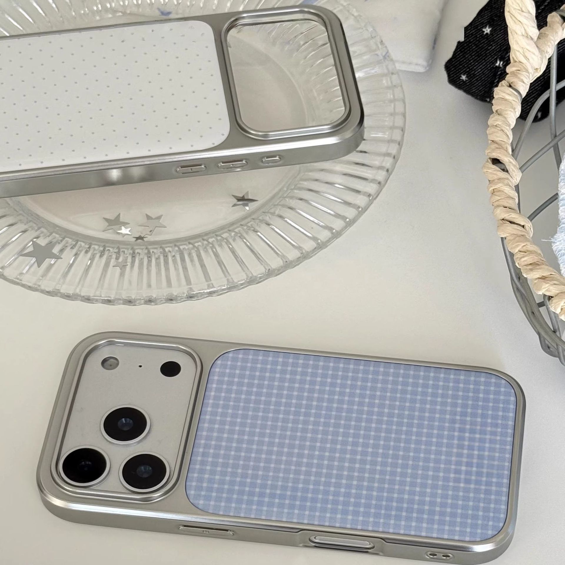 Versatile Polka-Dot Plaid Electroplated Silver Phone Case
