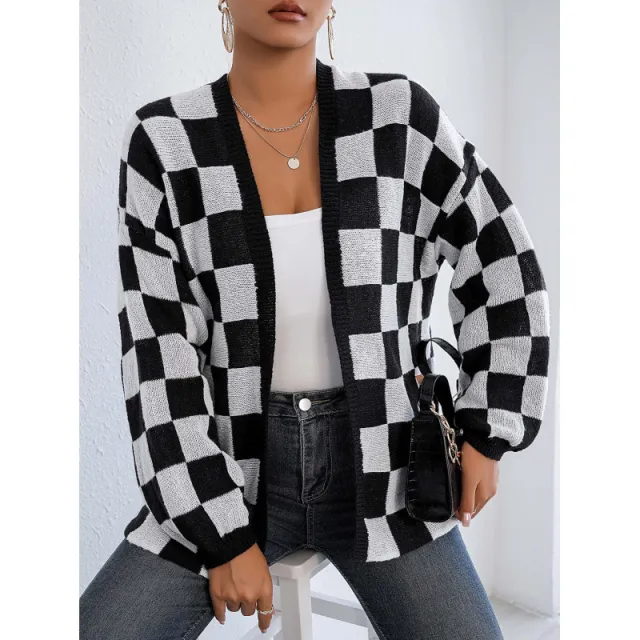 Woolen Chessboard Plaid Loose Casual Sweater Coat M682 Black And White - Shop at LoveMi