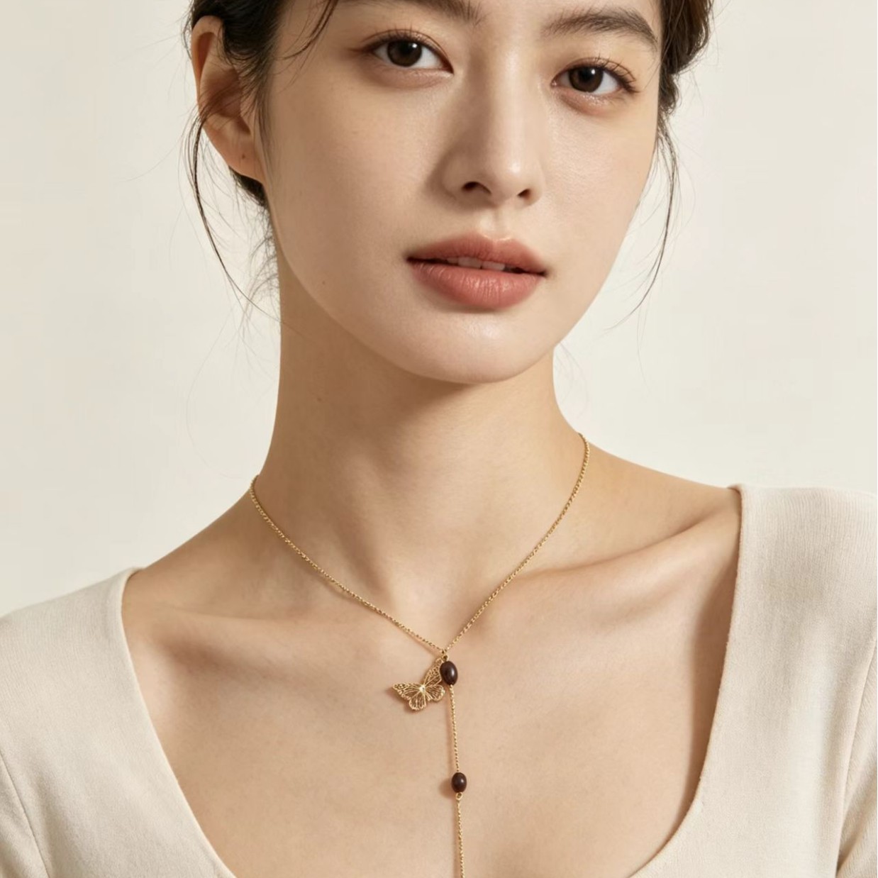 Simple Hollow-Out Gourd Tassel Sweater Necklace For Women