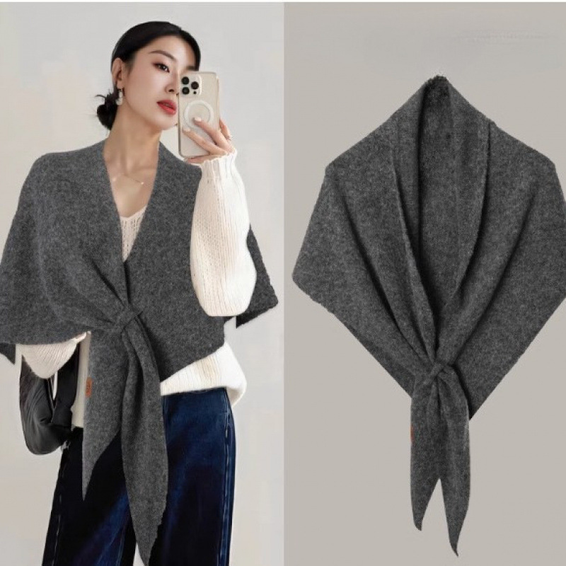 Women's Solid-Color Wool Triangle Neck Scarf For Autumn And Winter