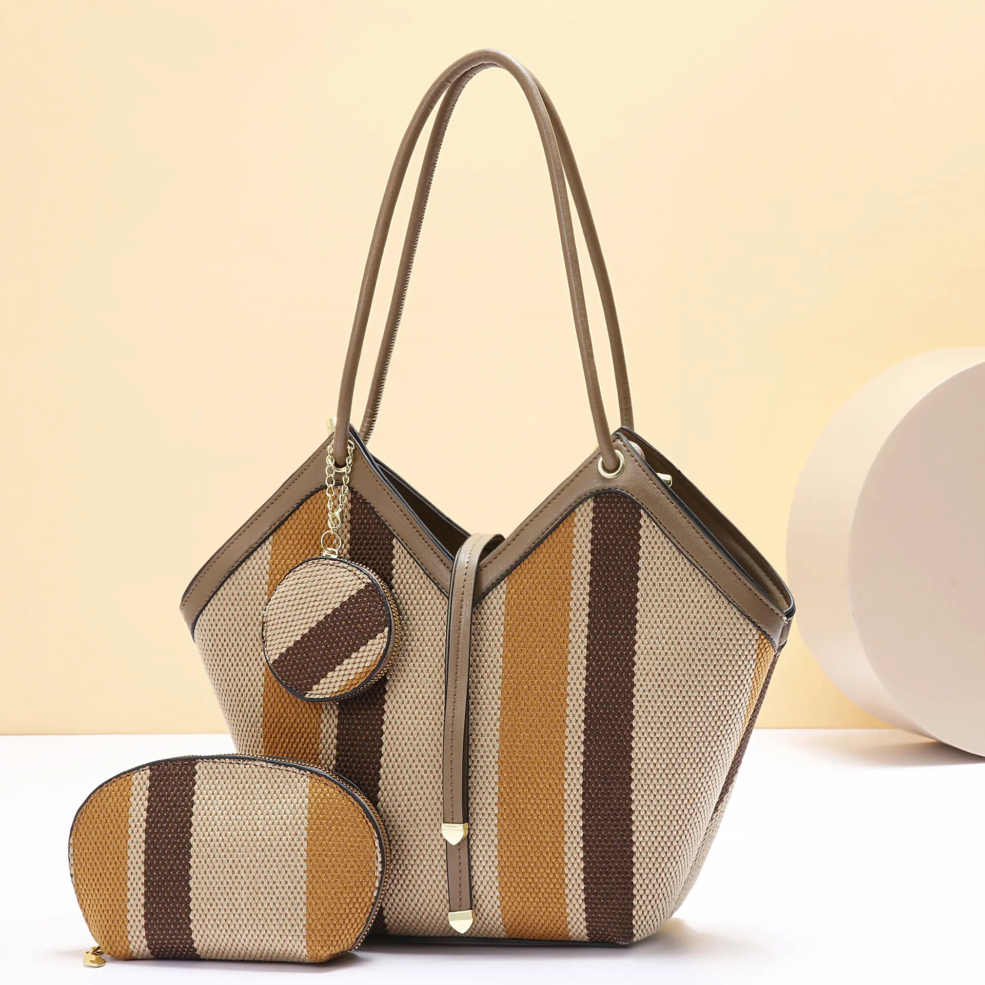 Stylish High-capacity Tote Bag