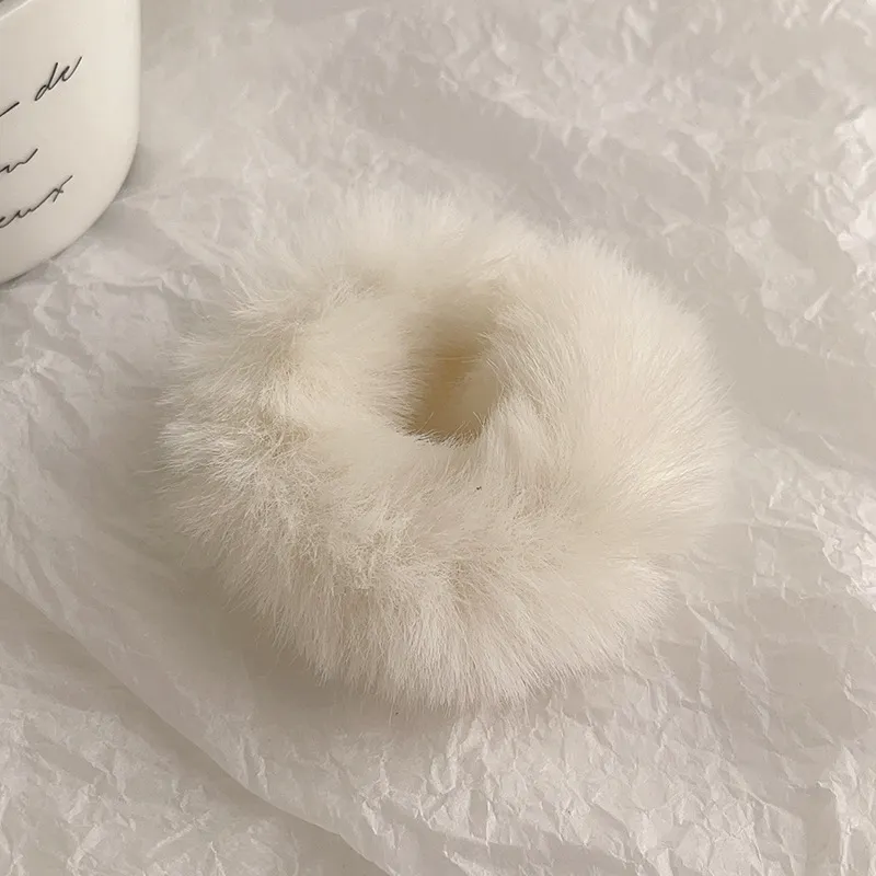Cute Plush Large Intestine Hair Ring - White
