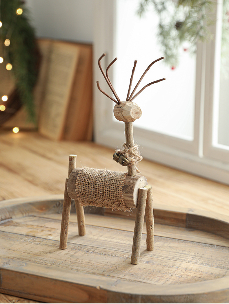 Title 3, Christmas Decoration Solid Wood Deer Ornaments