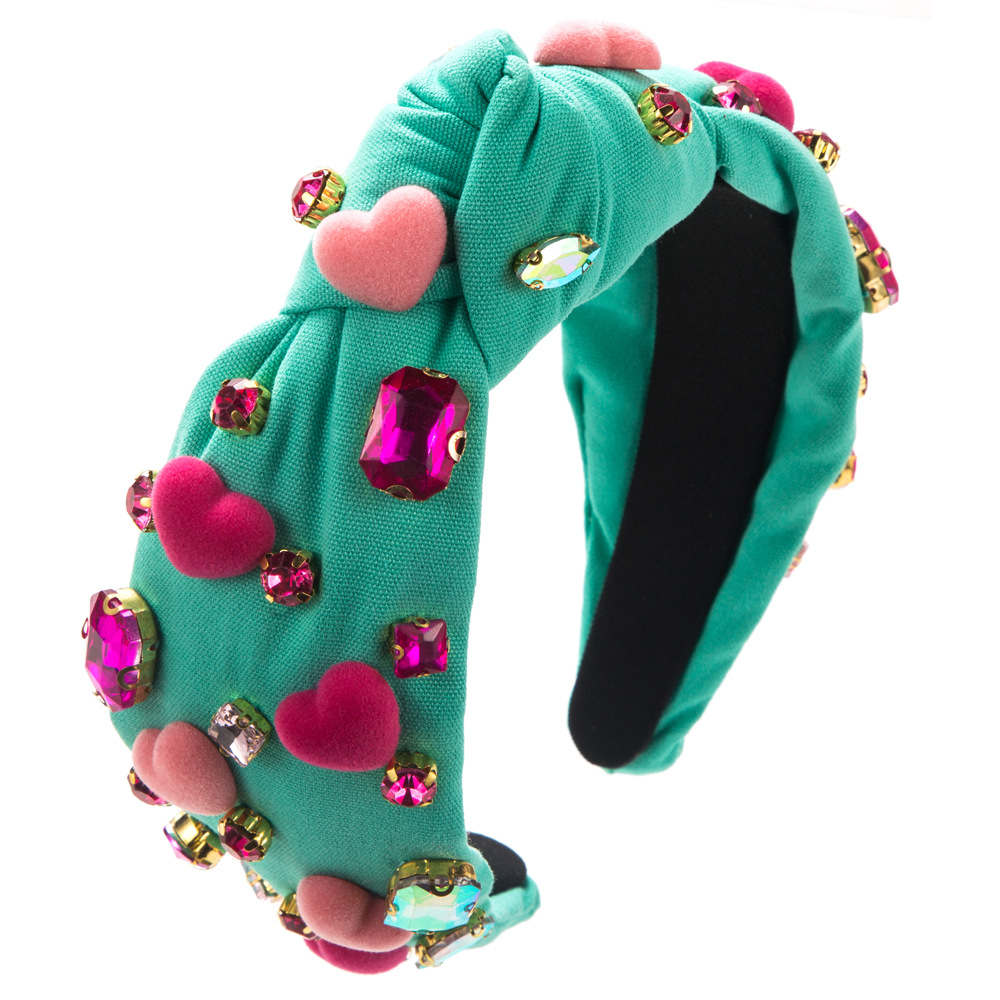 Baroque Valentine's Day Headband Female Hand-stitched Glass Charms Gemstones Sequins With Love — foto 8