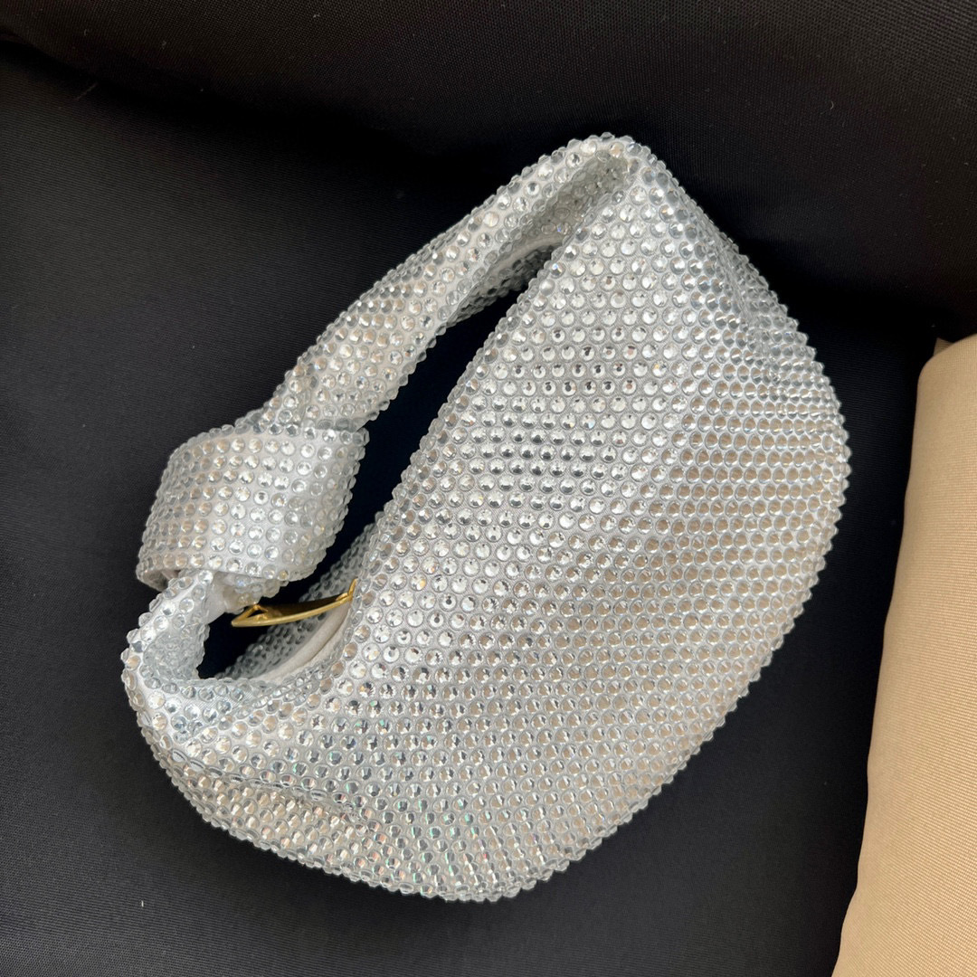 Title 4, Bolso de mano grande Knot Crystal Diamond con g...