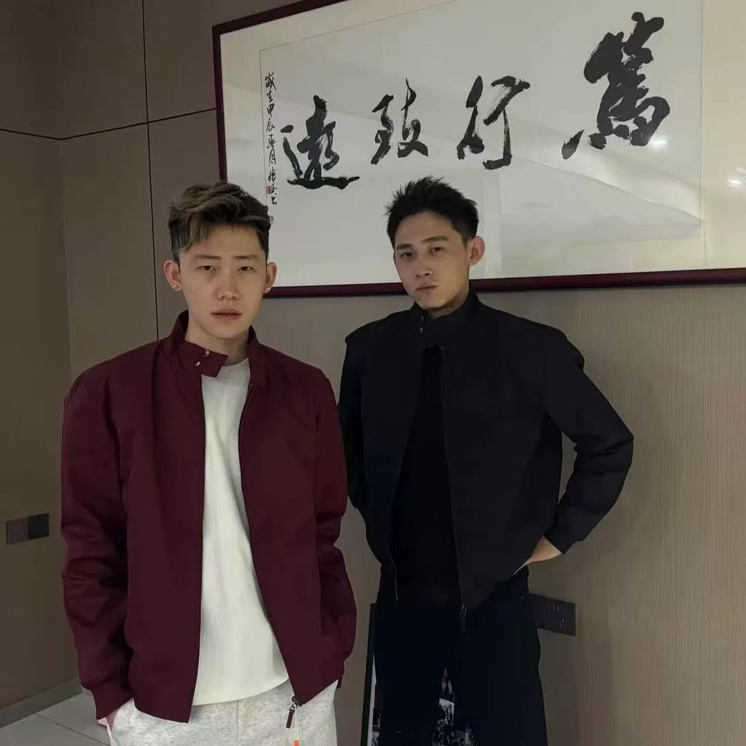 Mens Windproof Stand Neck Long Sleeve Jacket For Spring And Autumn