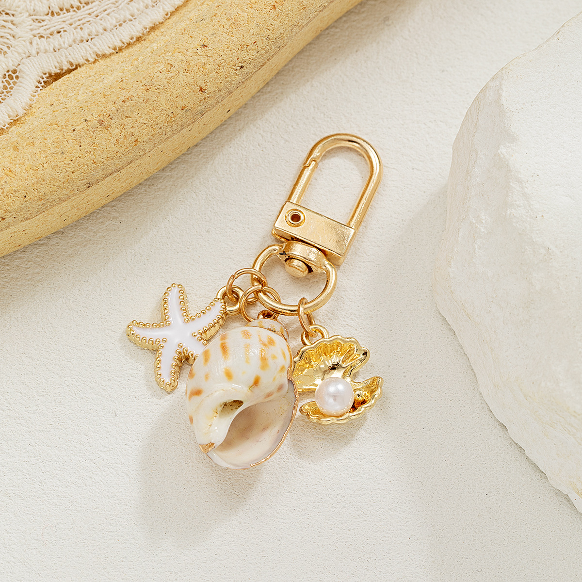 Seaside Alloy Natural Shell Pearl Keychain