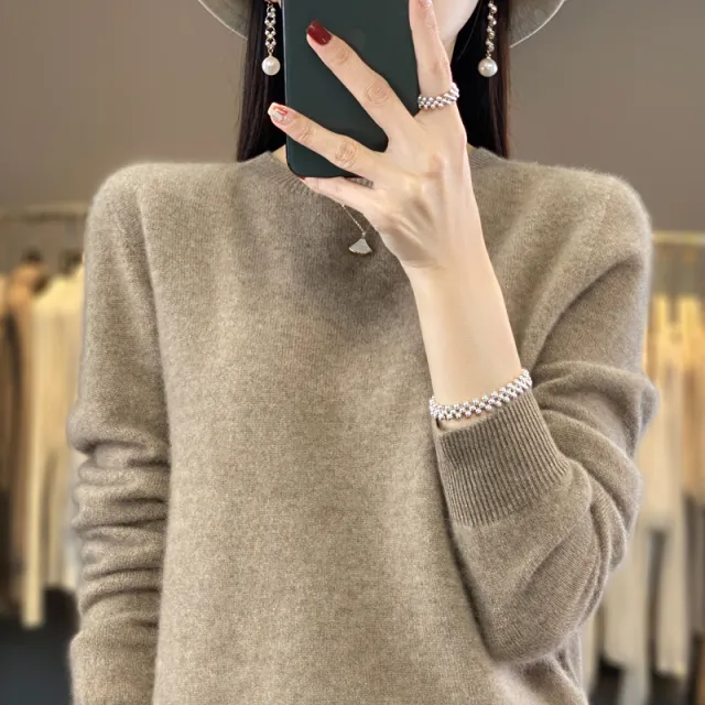Women's Round Neck Sweater Loose Knitted Bottoming Sweater Raw Velvet Camel - Shop at LoveMi
