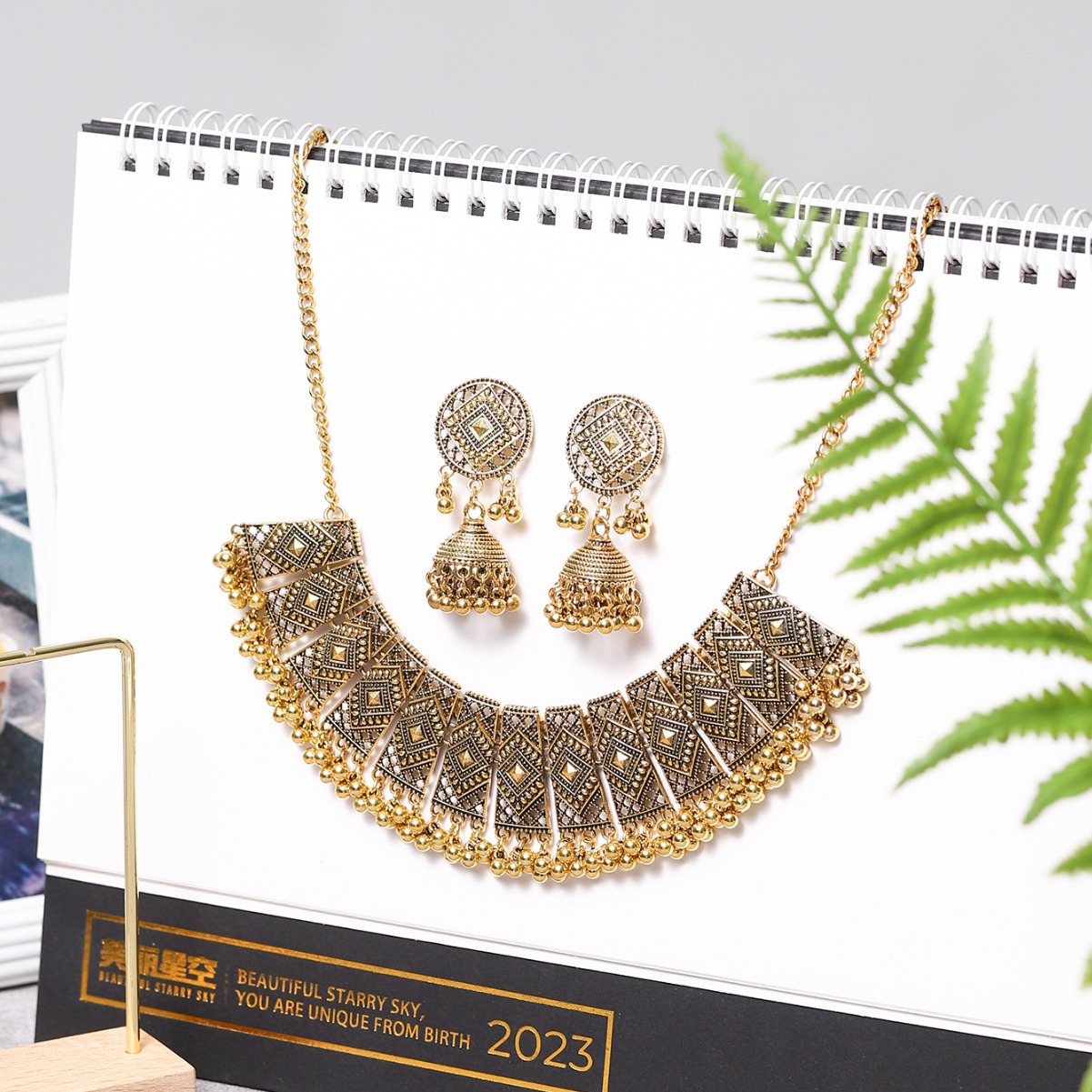 Personalized Retro Minority Ethnic Style Bohemian Water Ripple Necklace And Earrings Suite Ladies