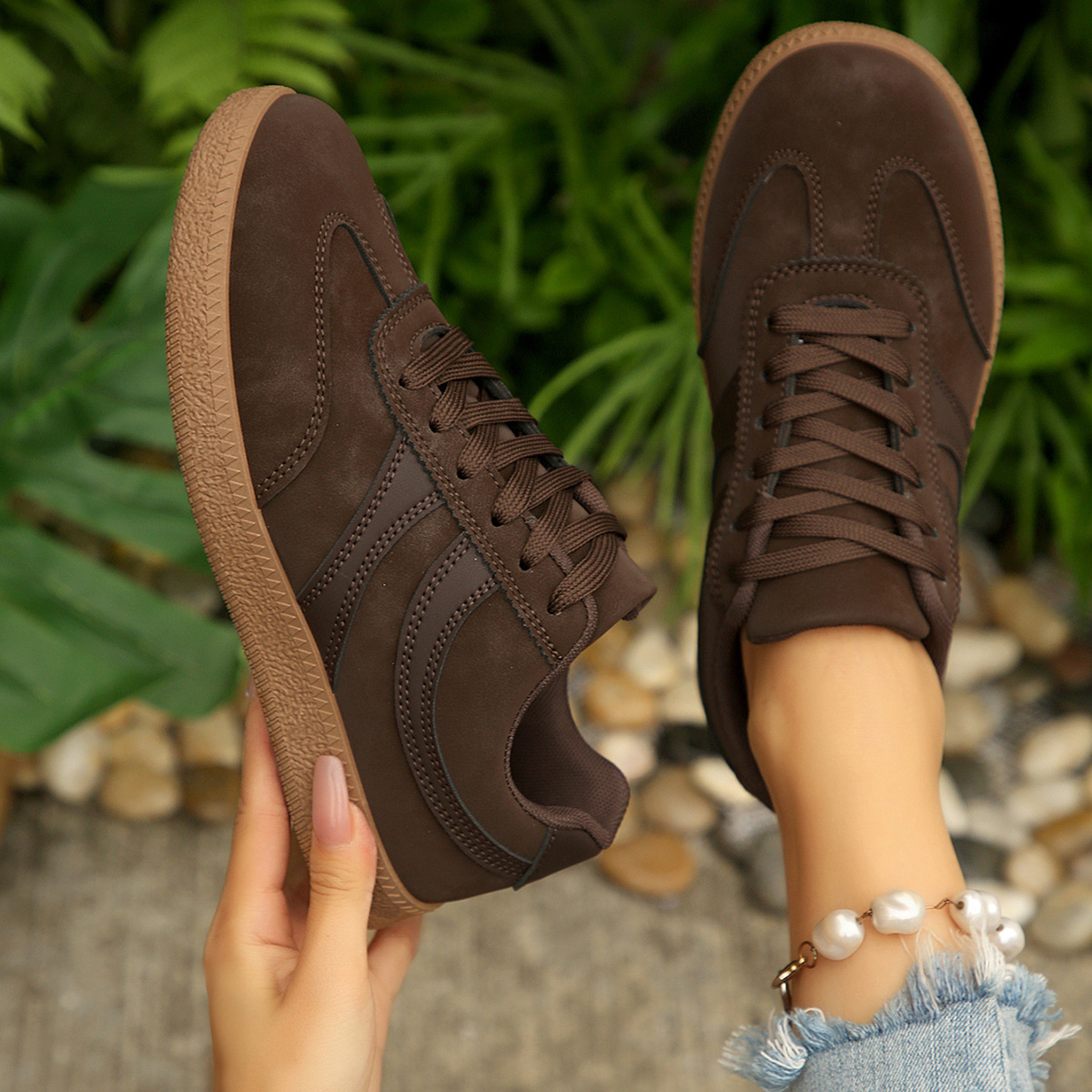 Womens Retro Versatile Flat Breathable Comfortable Casual Sneakers