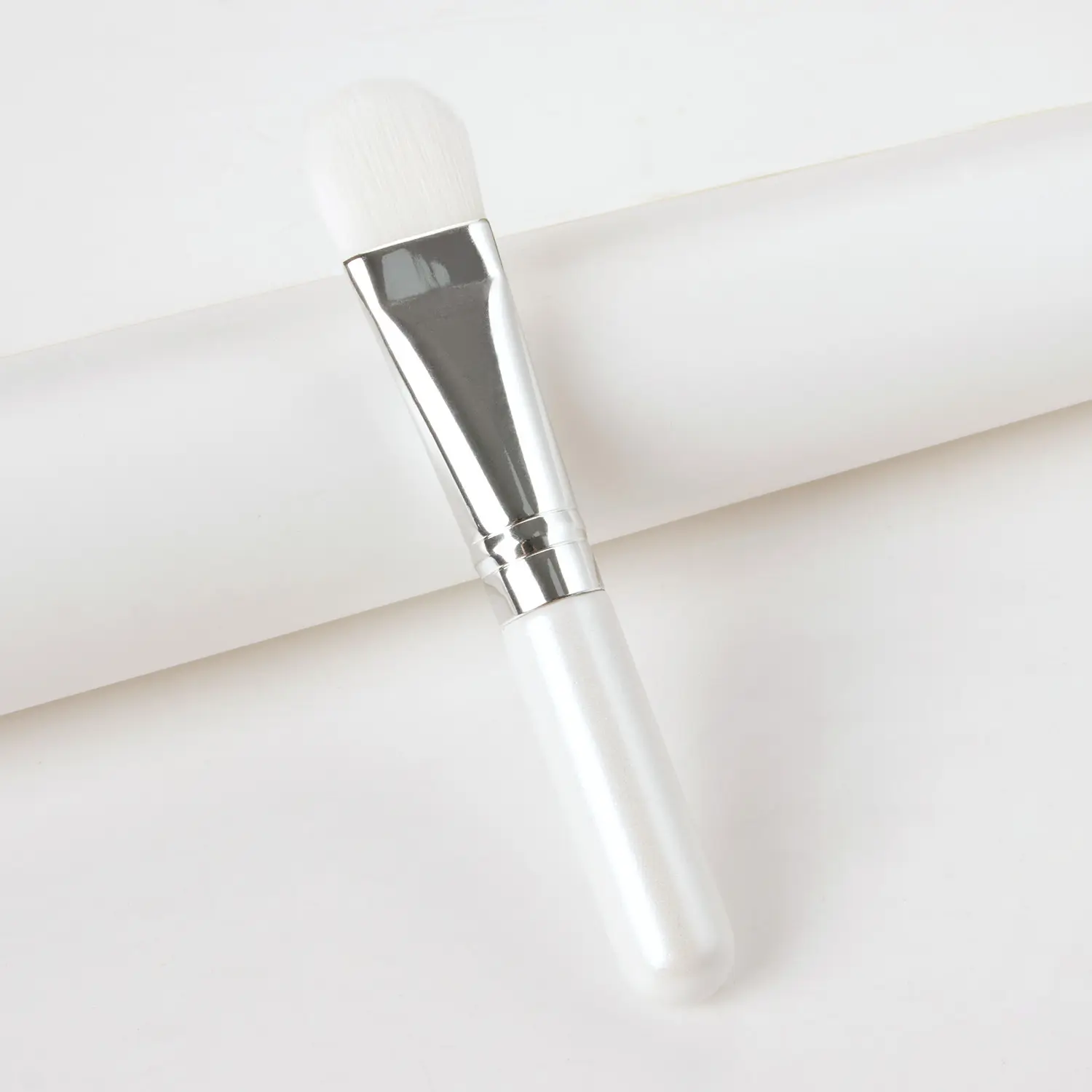 Wooden Handle Portable Facial Treatment Brush Beauty