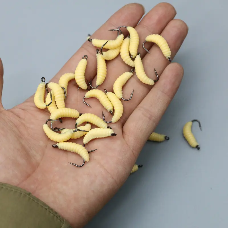 Bionic Maggots With Hook Soft Bait Lure