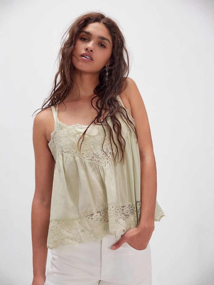 Women's Solid Color Versatile Lace Camisole Vest
