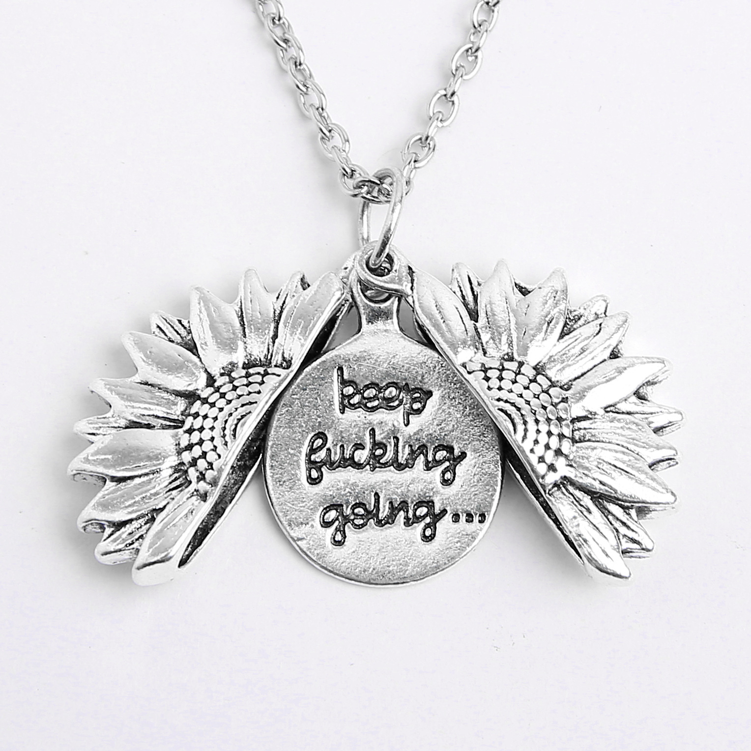 European And American Ornament Alloy Flower Necklace