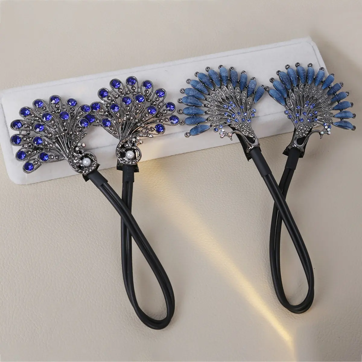 Retro Blue Peacock Style Diamond Studded Pearl