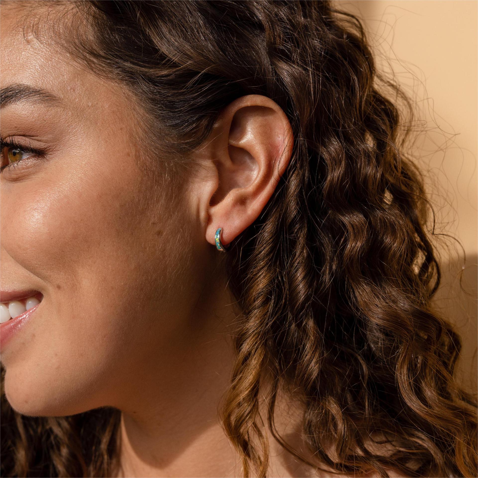 Hot-selling Products Simple And Compact Opal Patch Round O-shaped Earring Eardrop Copper-plated Gold