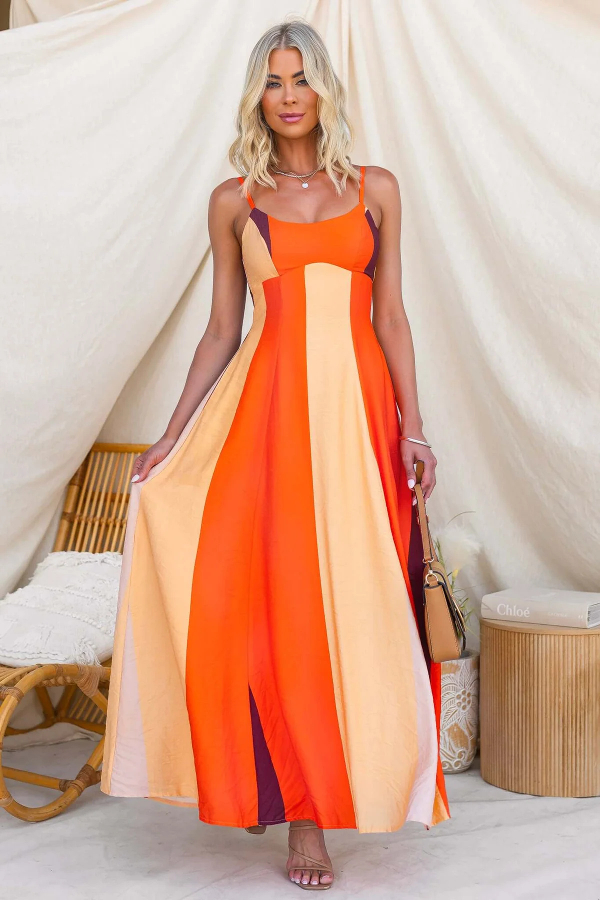 Buy Women's Clothing Online | Buy Trending Dresses for Women