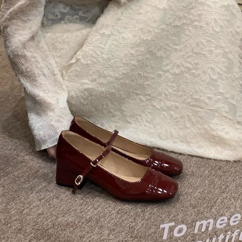 Retro Hong Kong Style Wine Red Chunky Heeled Pumps