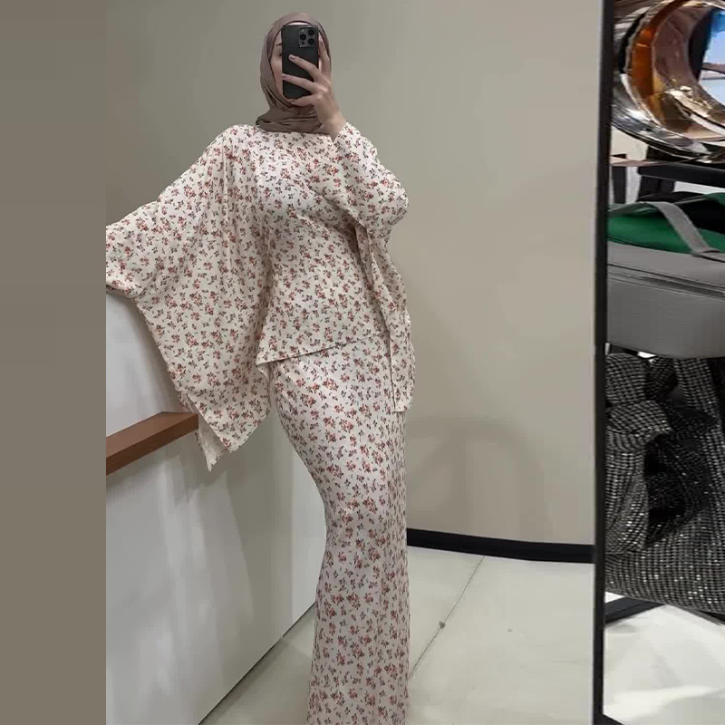 Women's Batwing Shirt Printed Skirt Suit