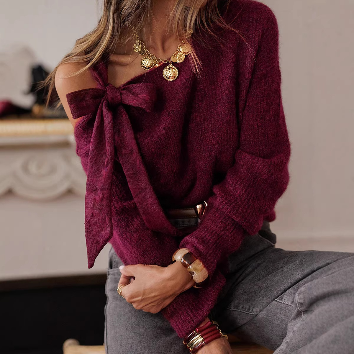 Timeless, Age-reducing Solid-color Sweater For Women With A European And American Vibe