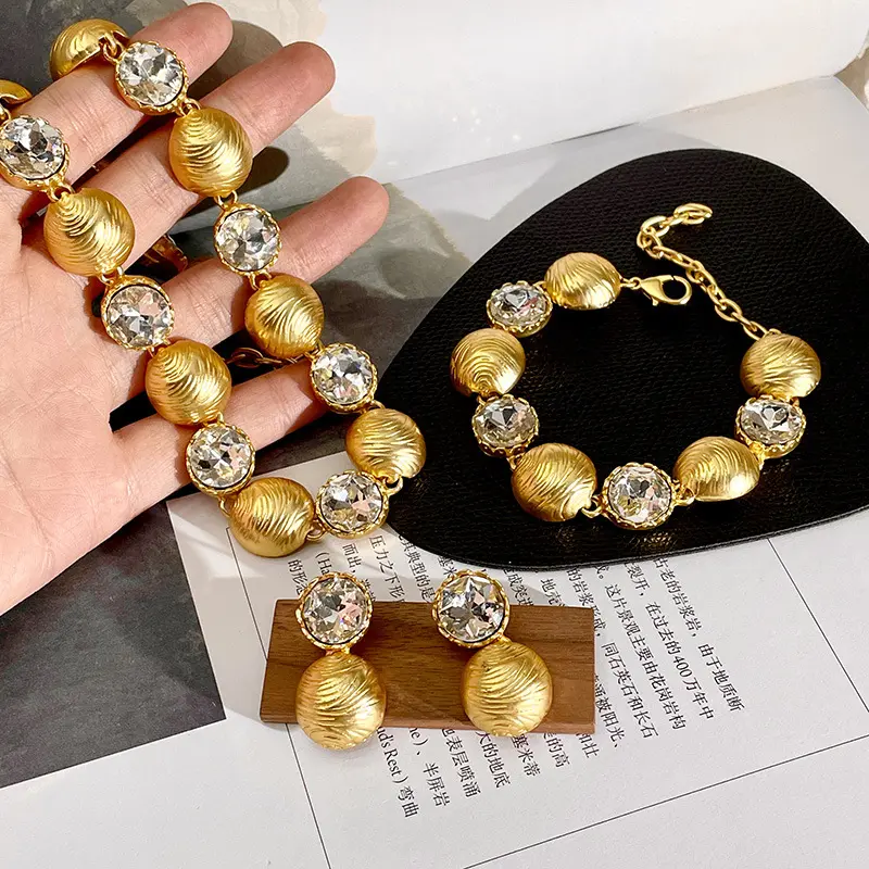 Women's Light Luxury Elegant Gold Necklace Middle-ancient