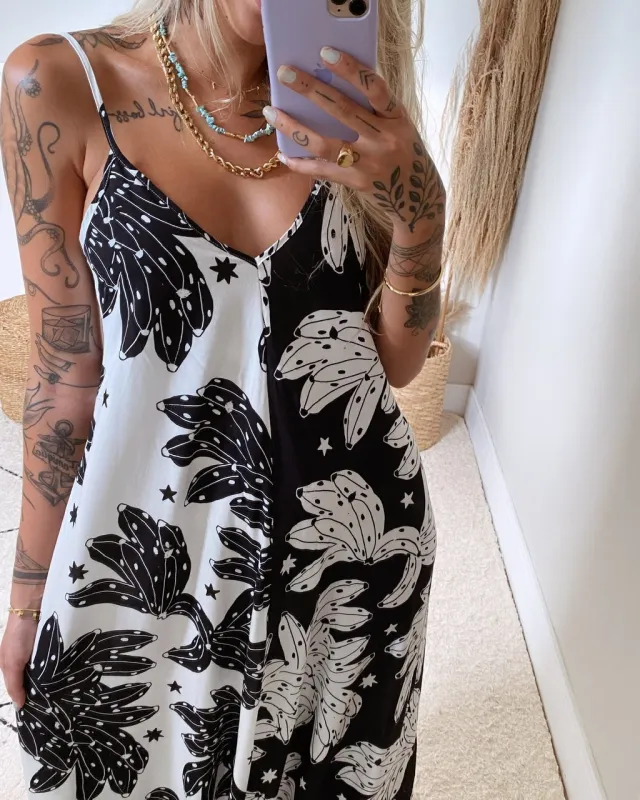 Women's Printed Strapless Backless Loose fit Sexy Maxi Dress Black - Shop at LoveMi