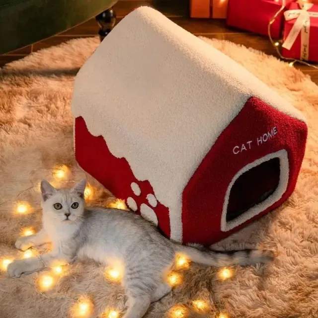 Christmas Winter Warm House Pet Bed Villa Enclosed Without Chimney - Shop at LoveMi