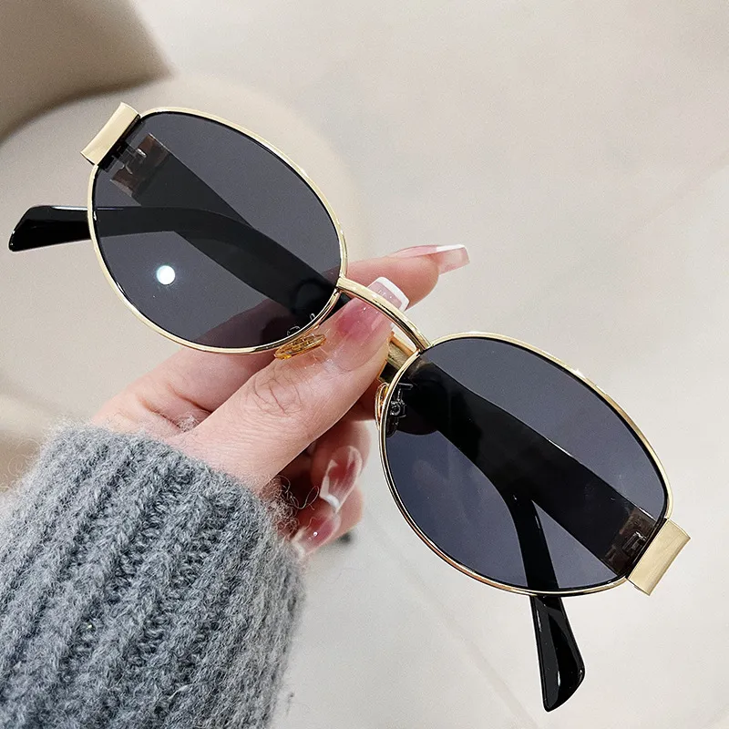 New Retro Oval Frame Glasses - Gold